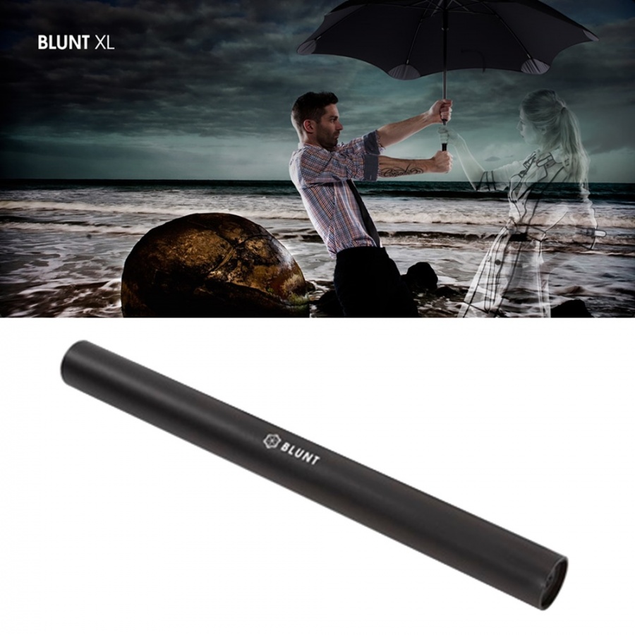 parasol Blunt Navy XL na wietrze i deszczu